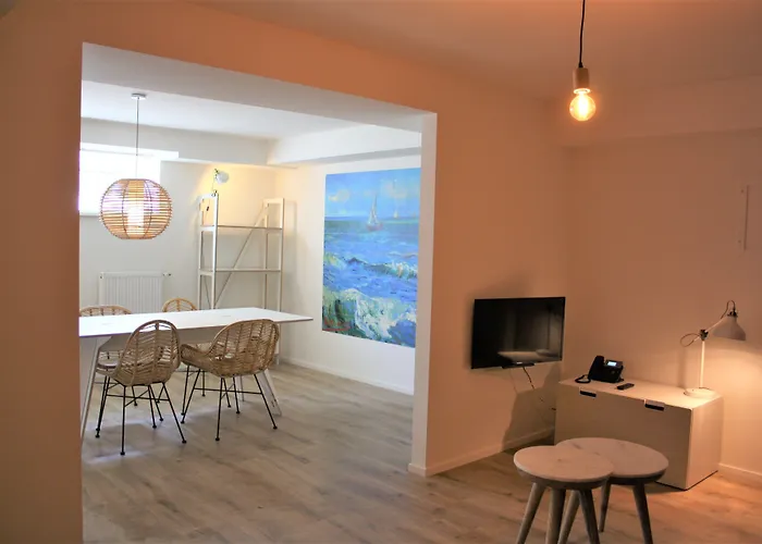 Boulevard 5 Lägenhetshotell 4*