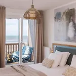 Boulevard 5 Aparthotel 4*
