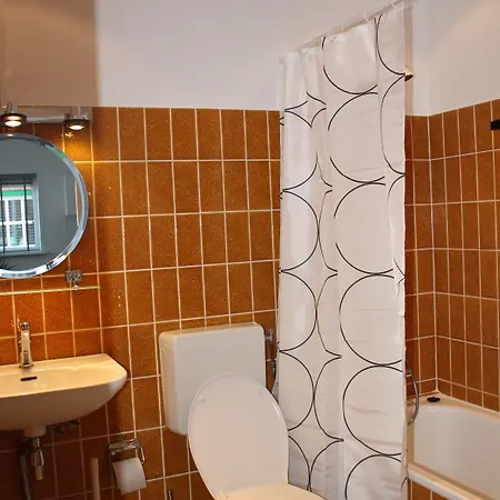 Boulevard 5 4* זנדוורט